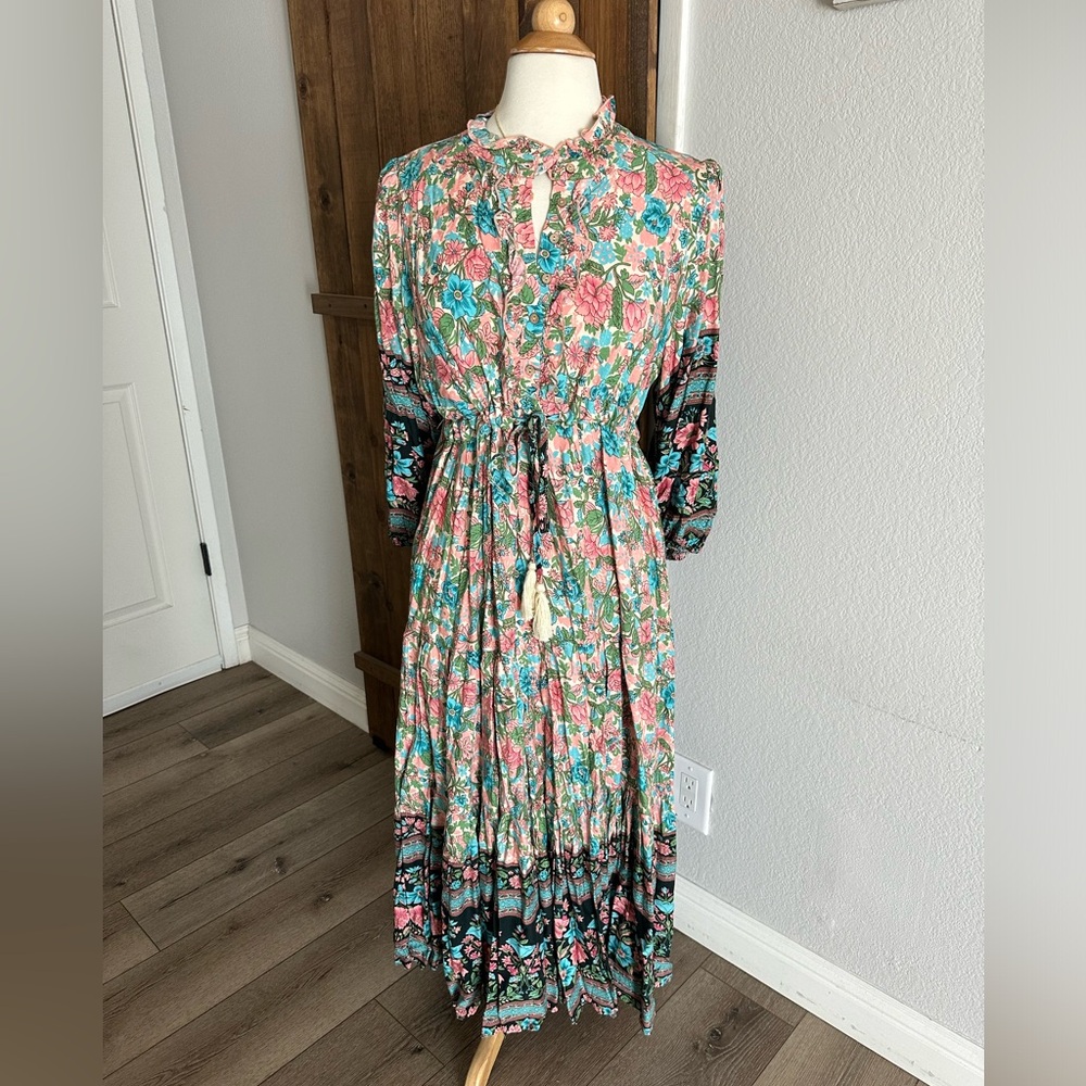 Three Bird Nest dress. New with tags size Large